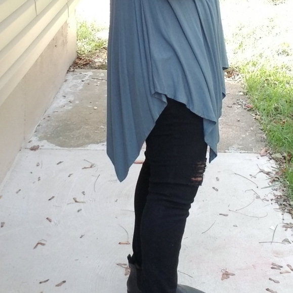 SAGE CUTOUT HANDKERCHIEF TANK TUNIC TOP - Picture 7 of 7